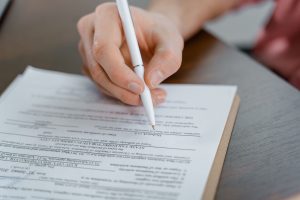 Read more about the article 政府標案服務建議書完整撰寫指南從企劃架構、執行方案到評選重點一次掌握